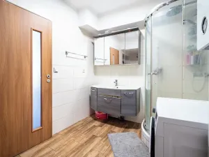 Prodej rodinného domu, Brno, náměstí Karla IV., 120 m2