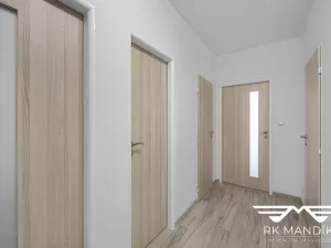 Pronájem bytu 2+kk, Praha - Košíře, Hillebrantova, 55 m2