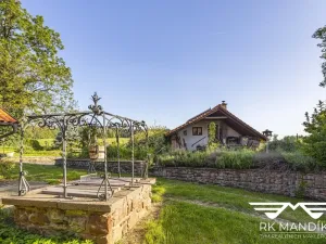 Prodej chalupy, Oplany, 270 m2