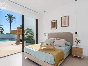 Prodej rodinného domu, Los Alcazares, Murcia, Španělsko, 220 m2