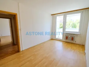 Pronájem bytu 3+kk, Praha - Kamýk, Papírníkova, 66 m2