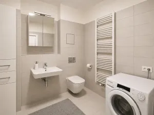 Pronájem bytu 2+kk, Praha - Hloubětín, Waltariho, 50 m2