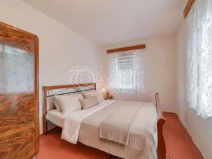 Prodej rodinného domu, Podhradí, 306 m2