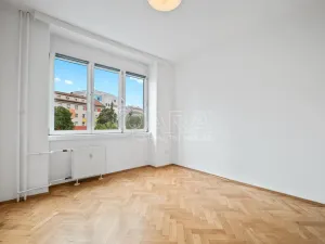 Prodej bytu 3+1, Praha - Vršovice, Ruská, 80 m2