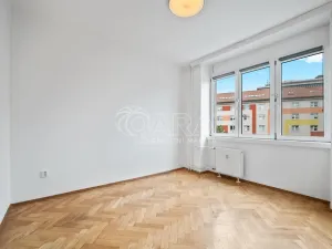 Prodej bytu 3+1, Praha - Vršovice, Ruská, 80 m2
