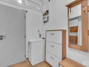 Pronájem bytu 1+1, Dvůr Králové nad Labem, Heydukova, 38 m2