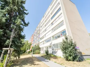 Pronájem bytu 3+1, Praha - Prosek, Veltruská, 61 m2