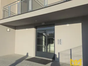 Pronájem bytu 2+kk, Brandýs nad Labem-Stará Boleslav, Augustina Lukeše, 67 m2