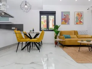 Prodej rodinného domu, Torrevieja, Alicante, Španělsko, 105 m2