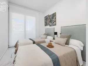 Prodej bytu 3+kk, San Miguel de Salinas, Alicante, Španělsko, 70 m2