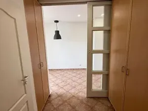 Pronájem bytu 3+1, Praha - Břevnov, Šlikova, 86 m2