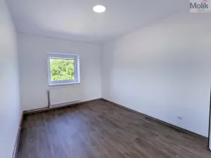 Pronájem rodinného domu, Dubí - Běhánky, Sportovní, 268 m2