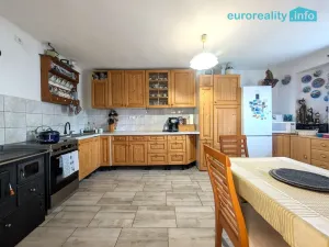 Prodej rodinného domu, Budyně, 140 m2