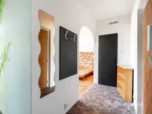 Pronájem bytu 1+1, Praha - Zbraslav, Tunelářů, 47 m2