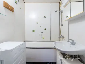 Pronájem bytu 1+1, Praha - Zbraslav, Tunelářů, 47 m2