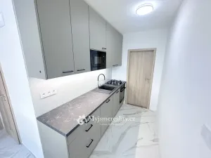 Pronájem bytu 3+1, Znojmo, Holandská, 73 m2