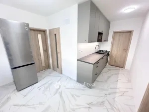 Pronájem bytu 3+1, Znojmo, Holandská, 73 m2
