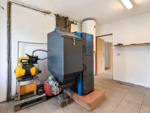 Prodej rodinného domu, Hora Svatého Šebestiána, 295 m2
