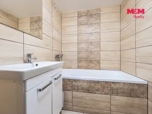 Prodej bytu 4+1, Klášterec nad Ohří - Miřetice u Klášterce nad Ohří, Ječná, 78 m2