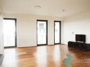 Pronájem bytu 3+kk, Praha, Olšanská, 95 m2