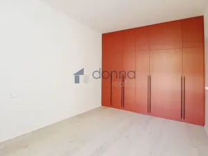 Pronájem bytu 2+kk, Praha, Jeseniova, 50 m2