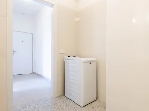 Pronájem bytu 1+kk, Praha - Libeň, Kurta Konráda, 25 m2