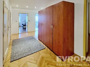 Pronájem bytu 2+1, Praha - Bubeneč, Jugoslávských partyzánů, 60 m2