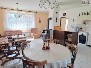 Prodej rodinného domu, Pnětluky - Konětopy, 142 m2