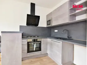 Pronájem bytu 1+1, Děčín - Děčín III-Staré Město, Rakovnická, 36 m2