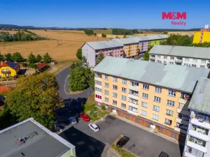 Prodej bytu 3+1, Toužim, Sídliště, 84 m2