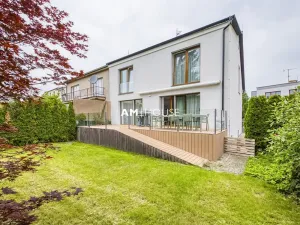 Pronájem rodinného domu, Praha - Dejvice, Evropská, 220 m2