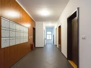 Pronájem bytu 2+kk, Praha - Nusle, Jaurisova, 48 m2