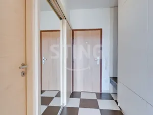 Pronájem bytu 1+kk, Olomouc - Nové Sady, Novosadský dvůr, 43 m2
