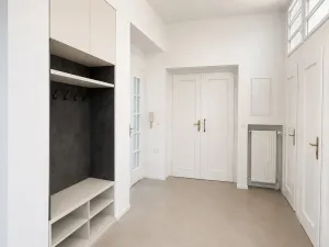 Pronájem bytu 3+1, Hradec Králové - Pražské Předměstí, Dukelská třída, 129 m2
