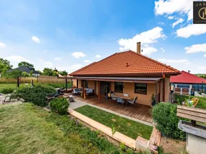 Prodej rodinného domu, Knovíz, U Kostela, 97 m2