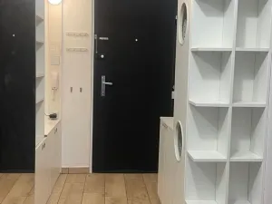 Pronájem bytu 2+kk, Praha, Konstantinova, 43 m2