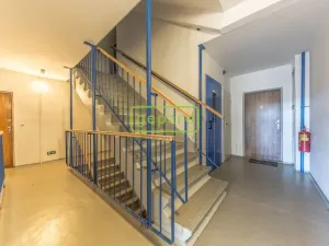 Pronájem bytu 3+kk, Praha, Šimůnkova, 60 m2