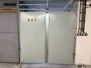 Pronájem garáže, Praha - Modřany, K dolům, 12 m2