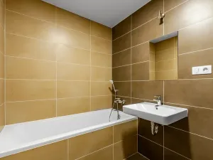 Pronájem bytu 2+kk, Praha - Malešice, Univerzitní, 53 m2