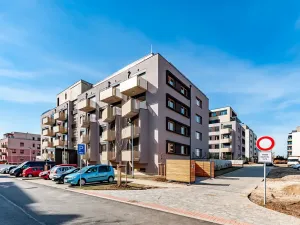 Pronájem bytu 2+kk, Praha - Malešice, Univerzitní, 53 m2