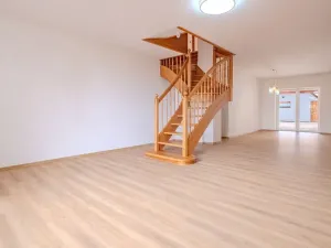 Prodej rodinného domu, Vrbčany, 181 m2