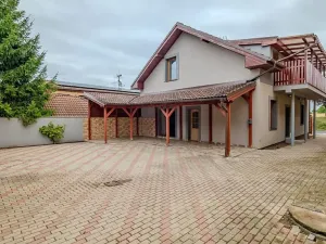 Prodej rodinného domu, Vrbčany, 181 m2