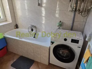 Prodej bytu 3+1, Opava, Máchova, 92 m2