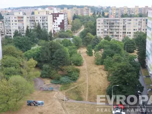 Pronájem bytu 1+1, Praha - Troja, Olštýnská, 37 m2