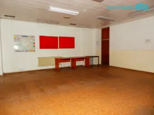 Pronájem kanceláře, Praha - Stodůlky, Mukařovského, 735 m2