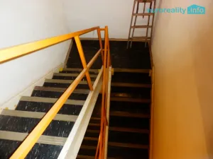 Pronájem kanceláře, Praha - Stodůlky, Mukařovského, 735 m2