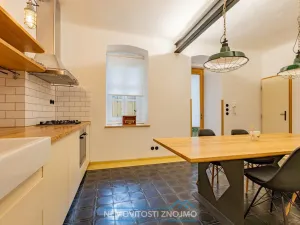 Pronájem bytu 2+kk, Znojmo, Na Kopečku, 59 m2