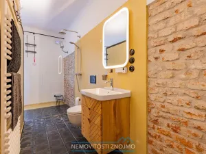Pronájem bytu 2+kk, Znojmo, Na Kopečku, 59 m2
