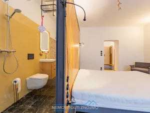 Pronájem bytu 2+kk, Znojmo, Na Kopečku, 59 m2