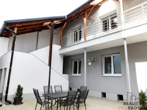 Pronájem bytu 2+kk, Hodonín, Národní třída, 51 m2